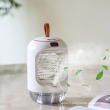 Vendre en gros Amazon Hot Selling Rechargeable Mini ventilateur de pulvérisation USB portable Fablier d&#39;air brume cool avec affichage numérique avec lumière chaude